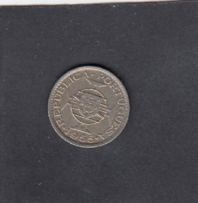 Beschrijving: 2 1/2 Escudos  